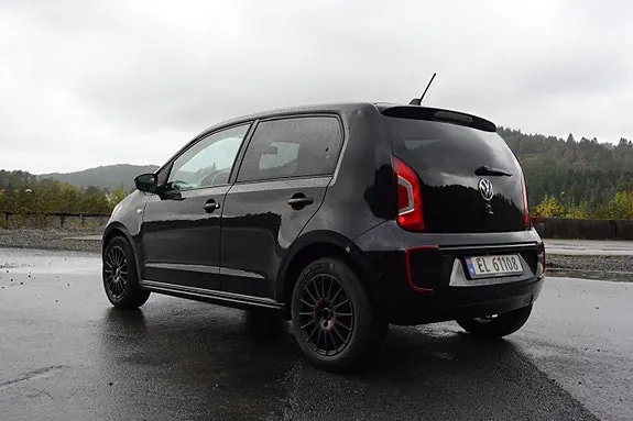 Volkswagen E-Up! 2015 photo 3