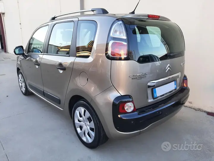 Citroen C3 Picasso 2009 photo 3