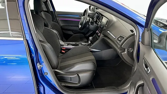 Renault Megane 2018 photo 3
