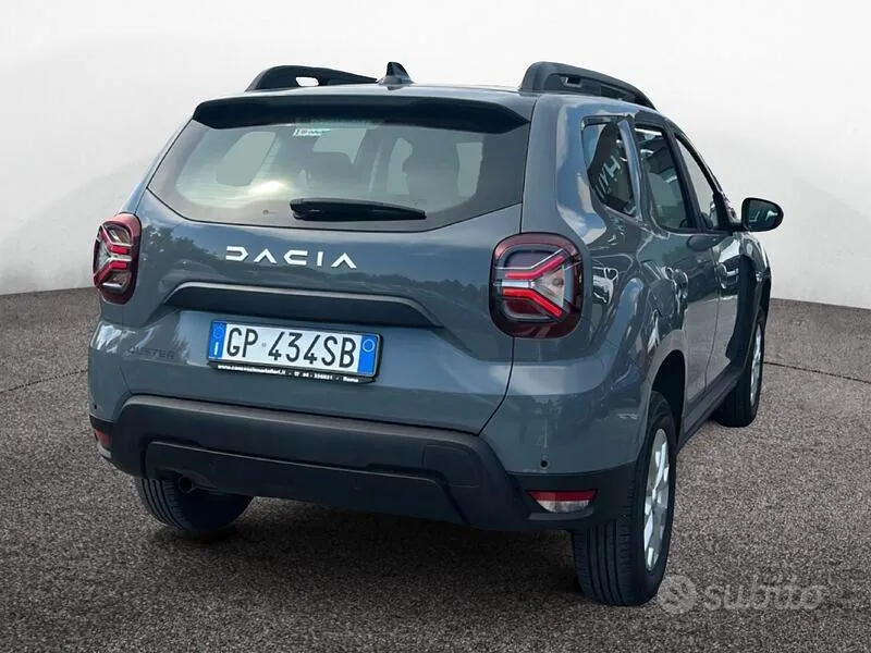 Dacia Duster 2023 photo 3