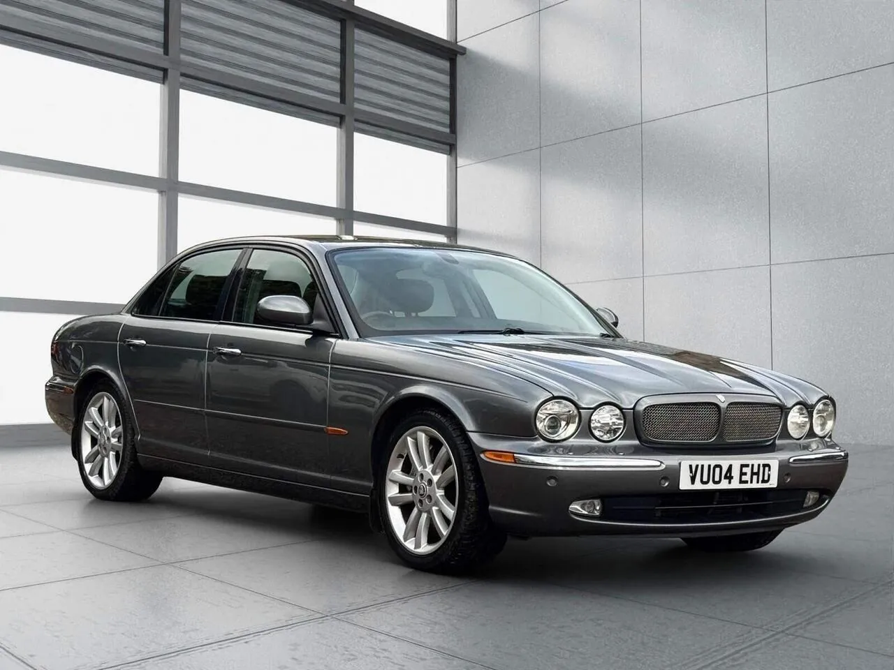 Jaguar Xjr 2004 photo 5