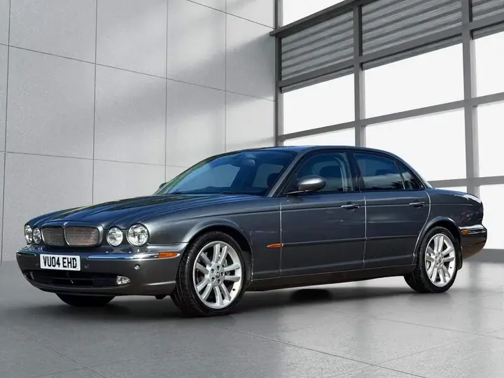 Jaguar Xjr