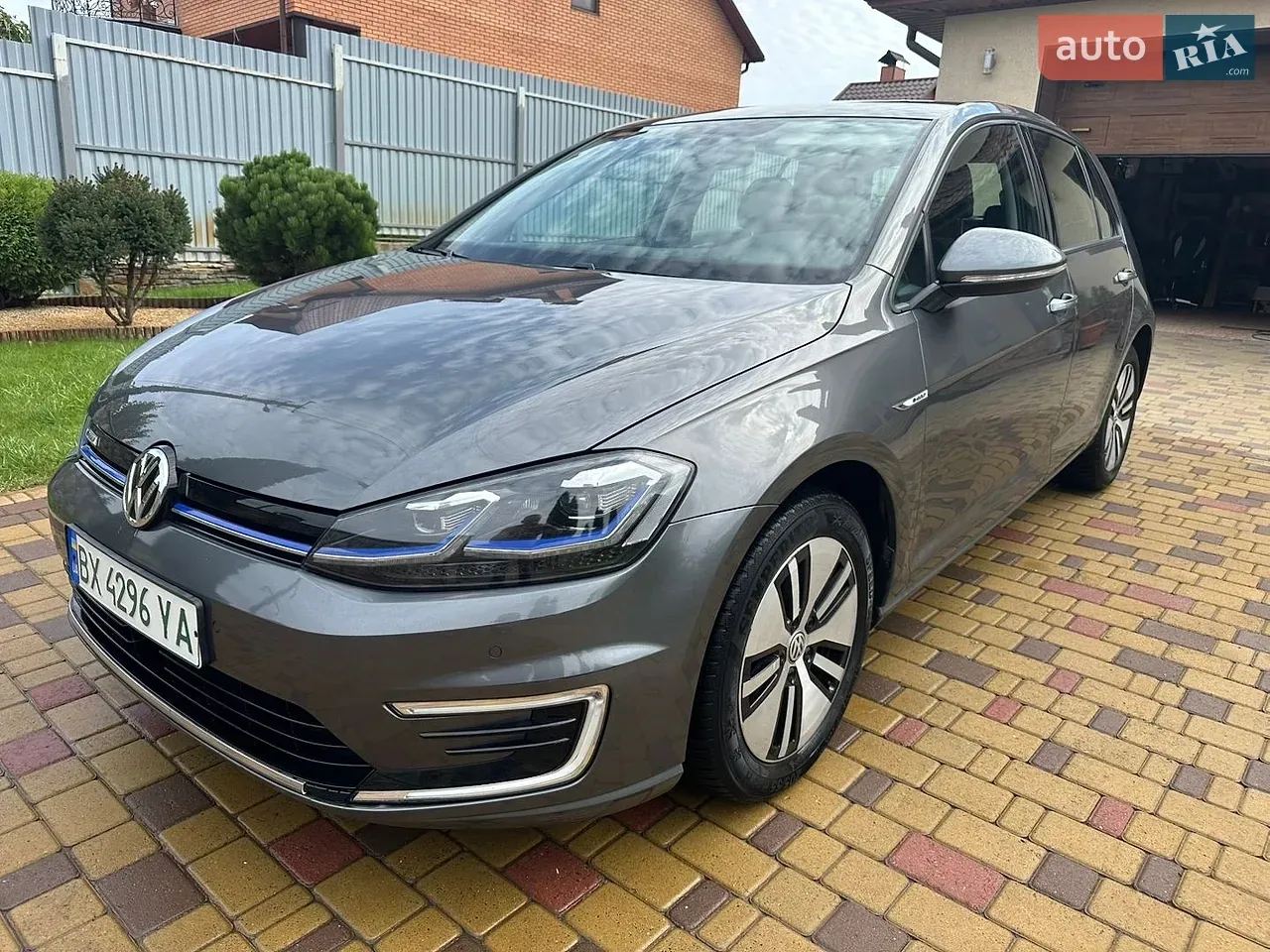 Volkswagen E-Golf 2019 photo 3