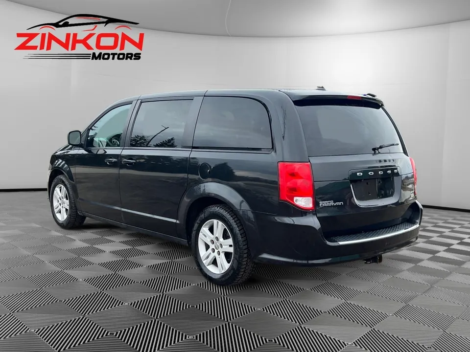 Dodge Grand Caravan 2018 photo 3