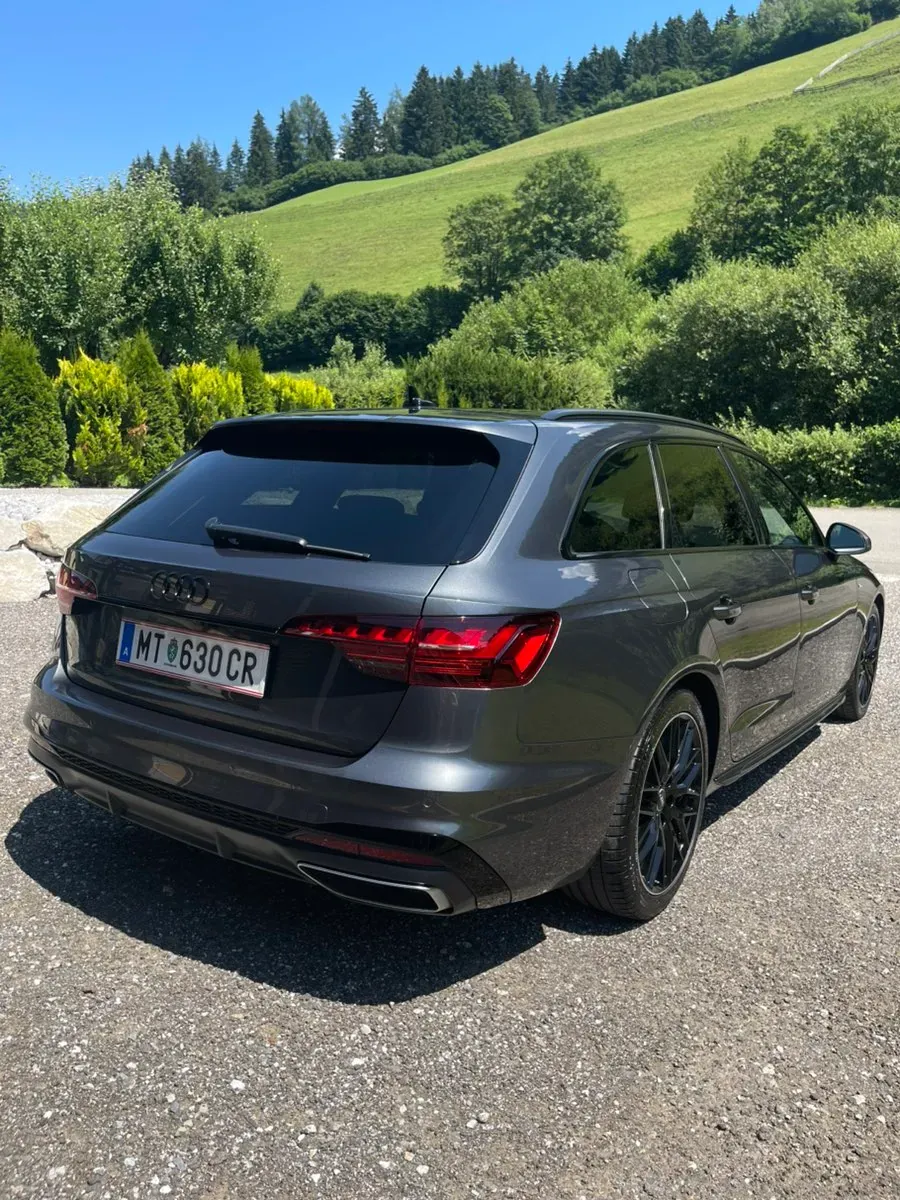 Audi A4 2021 photo 3