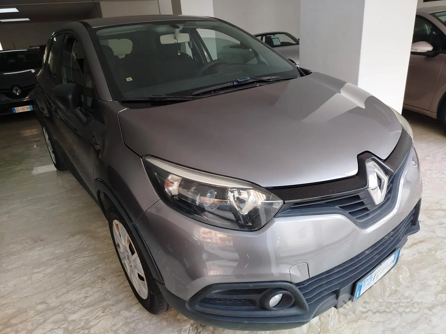 Renault Captur 2014 photo 2