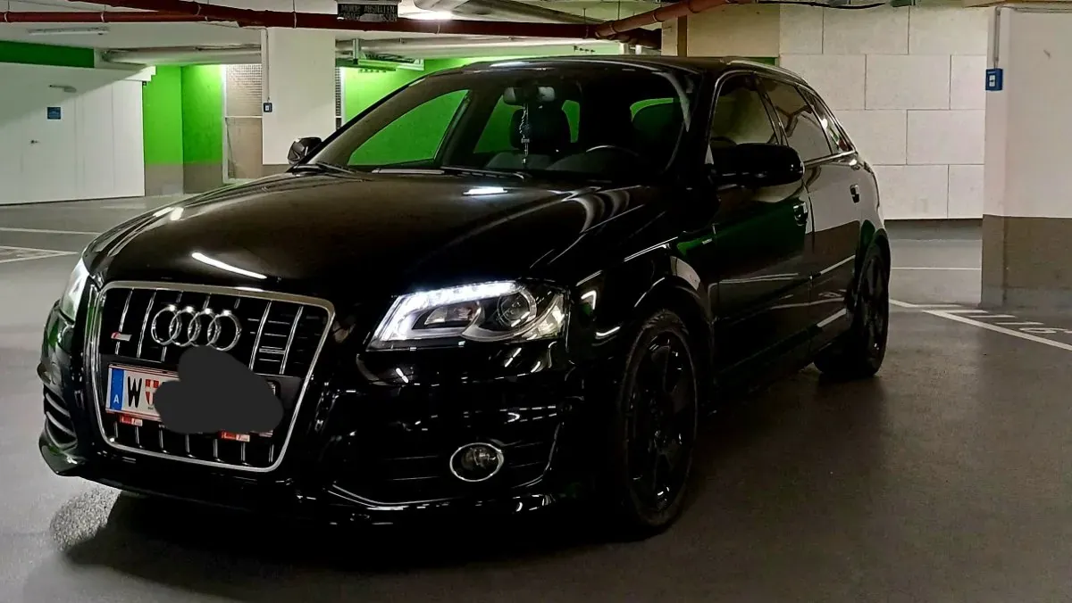 Audi A3 2012 photo 2
