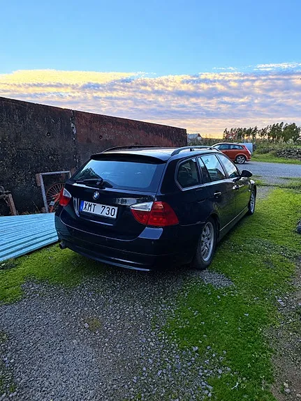 BMW 320I 2006 photo 4