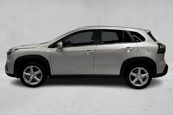 Suzuki S-Cross 2023 photo 2