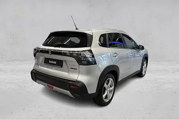Suzuki S-Cross 2023 photo 5