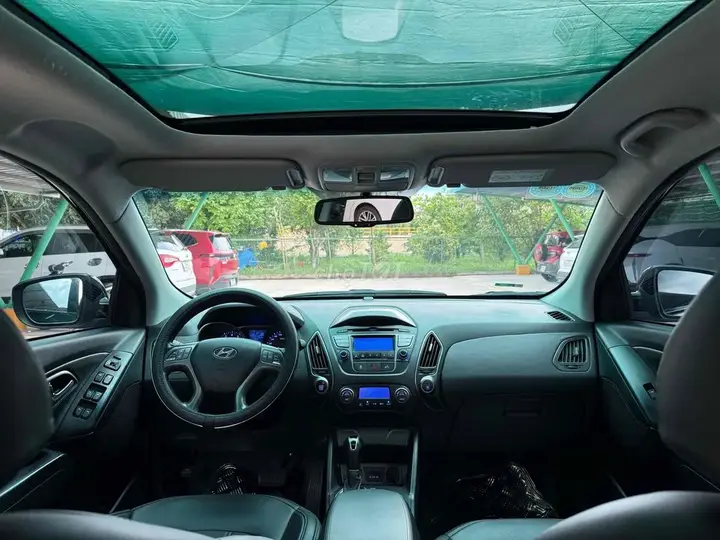 Hyundai Tucson 2014 photo 3