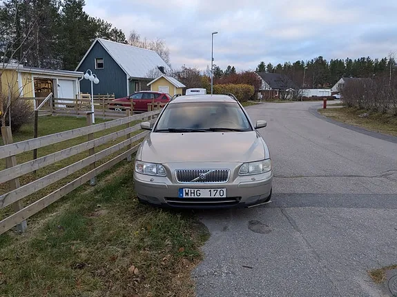 Volvo V70 2005 photo 4