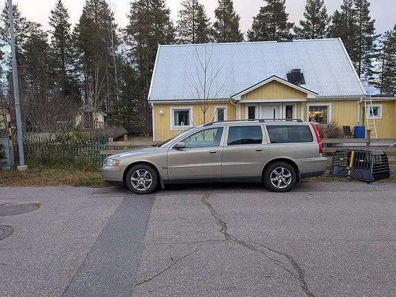 Volvo V70 2005 photo 2