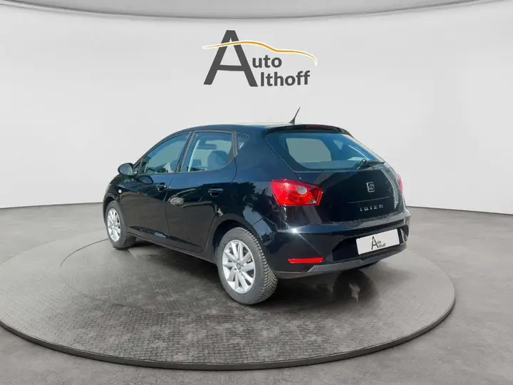 Seat Ibiza 2015 photo 4