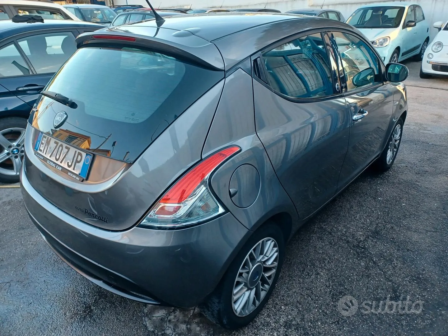 Lancia Ypsilon 2012 photo 4