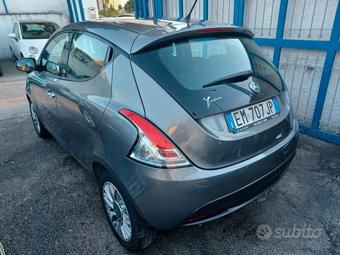 Lancia Ypsilon 2012 photo 3