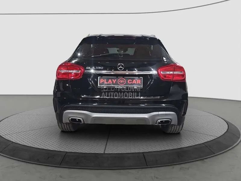 Mercedes-Benz Gla 180 2016 photo 4