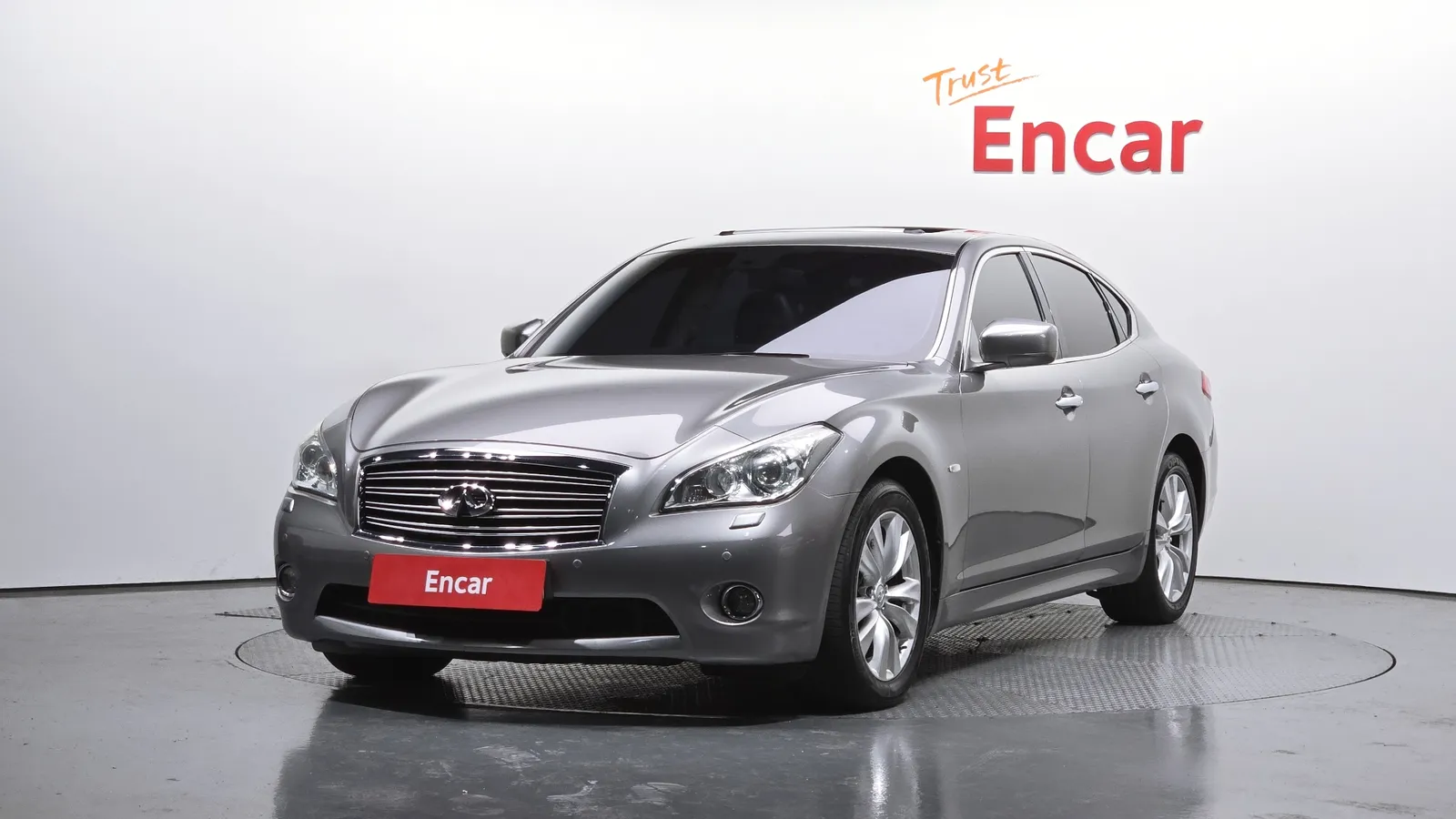 Infiniti M37