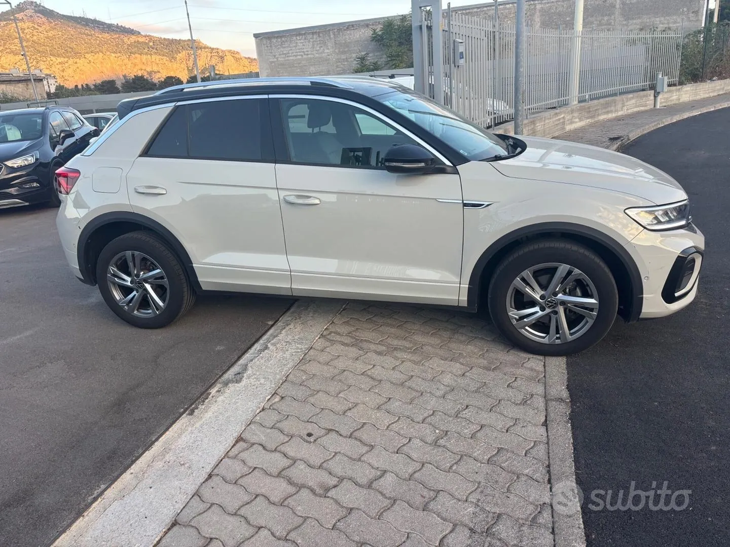 Volkswagen T-Roc 2022 photo 5
