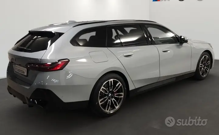 BMW 520D 2025 photo 2