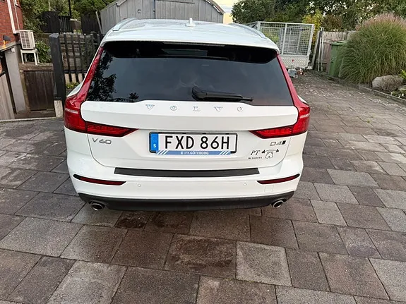 Volvo V60 2020 photo 3