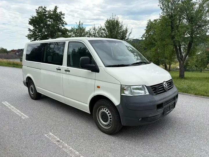 Volkswagen T5