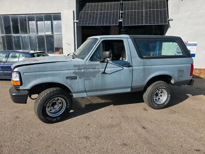 Ford Bronco