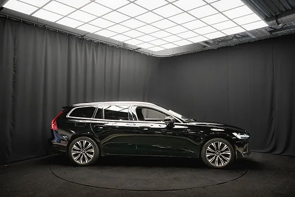 Volvo V60 2023 photo 5