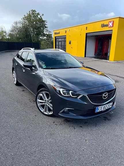 Mazda 6