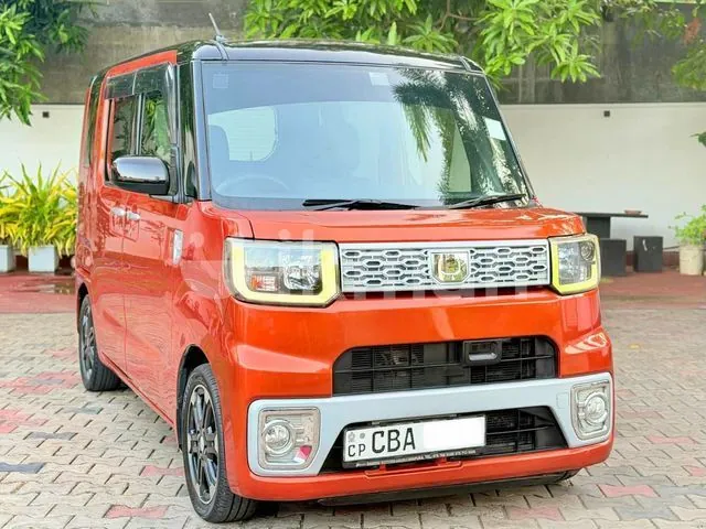 Daihatsu Wake 2015 photo 2
