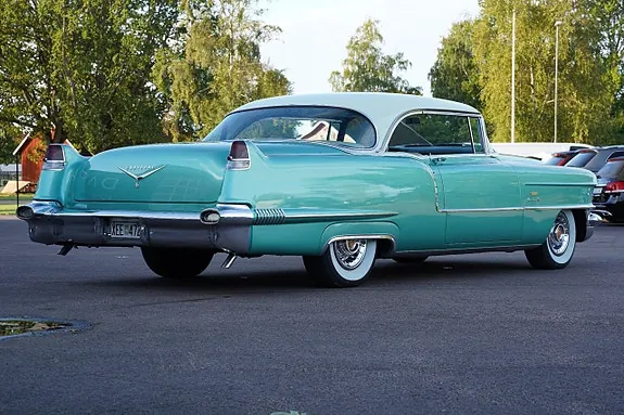 Cadillac Coupé Deville 1956 photo 2