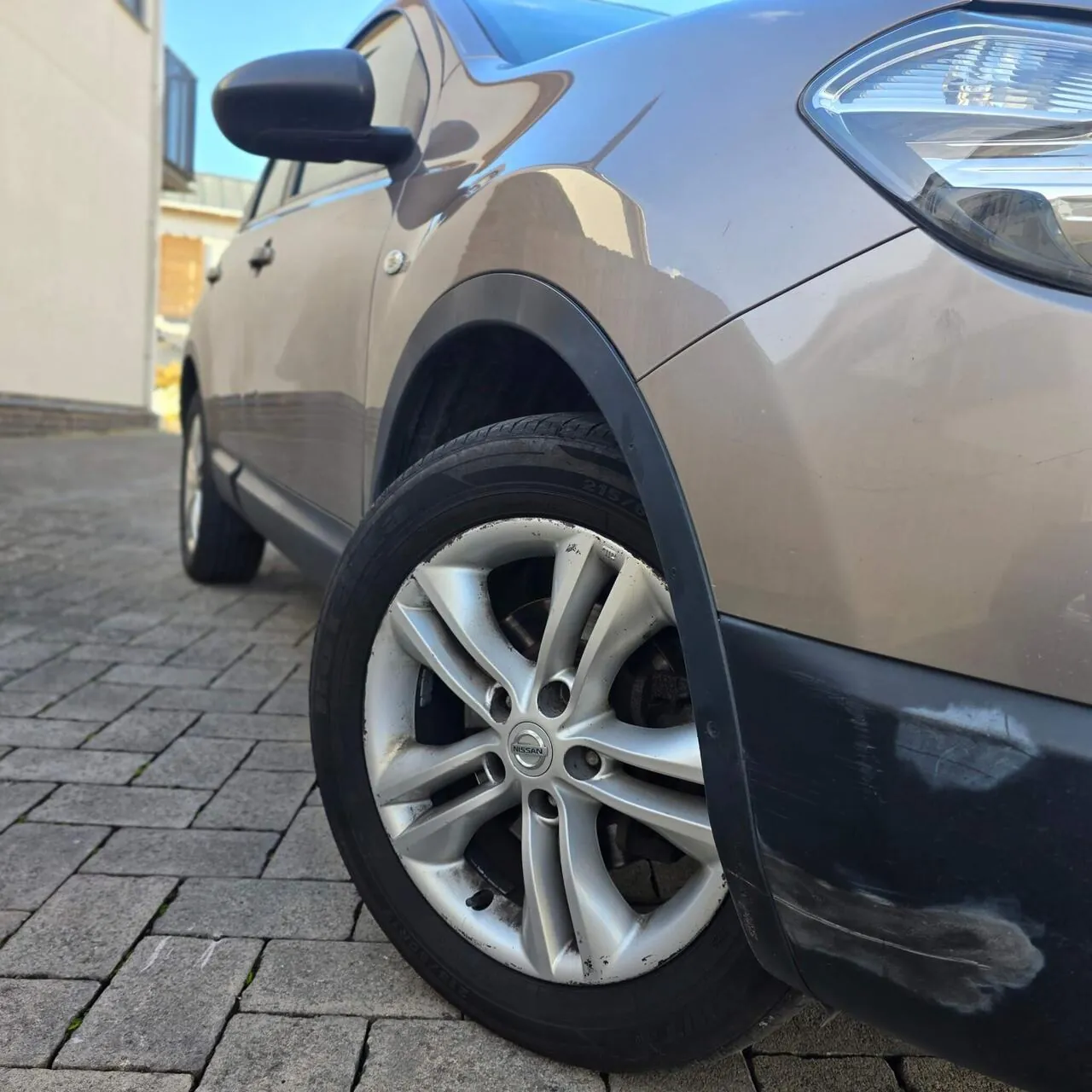 Nissan Qashqai 2011 photo 4
