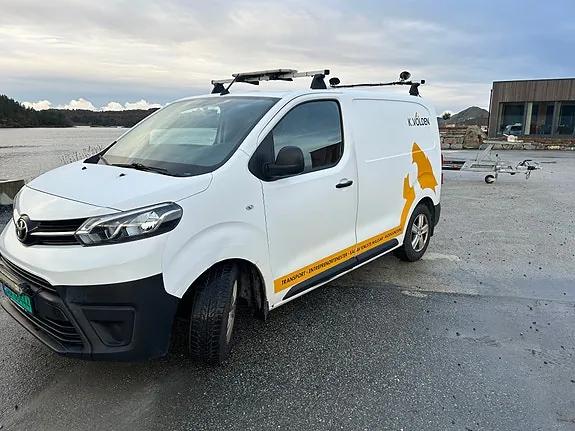 Toyota Proace 2017 photo 2