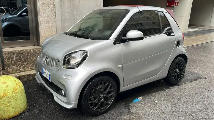 Smart Fortwo 2019 photo 5