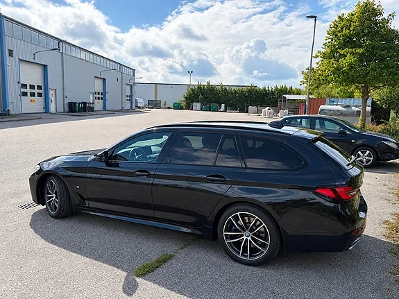BMW 520D 2021 photo 2