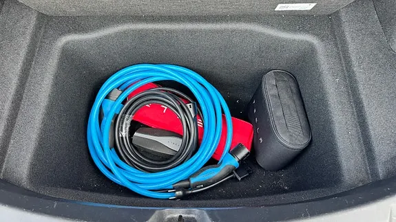 Tesla Model 3 2022 photo 4