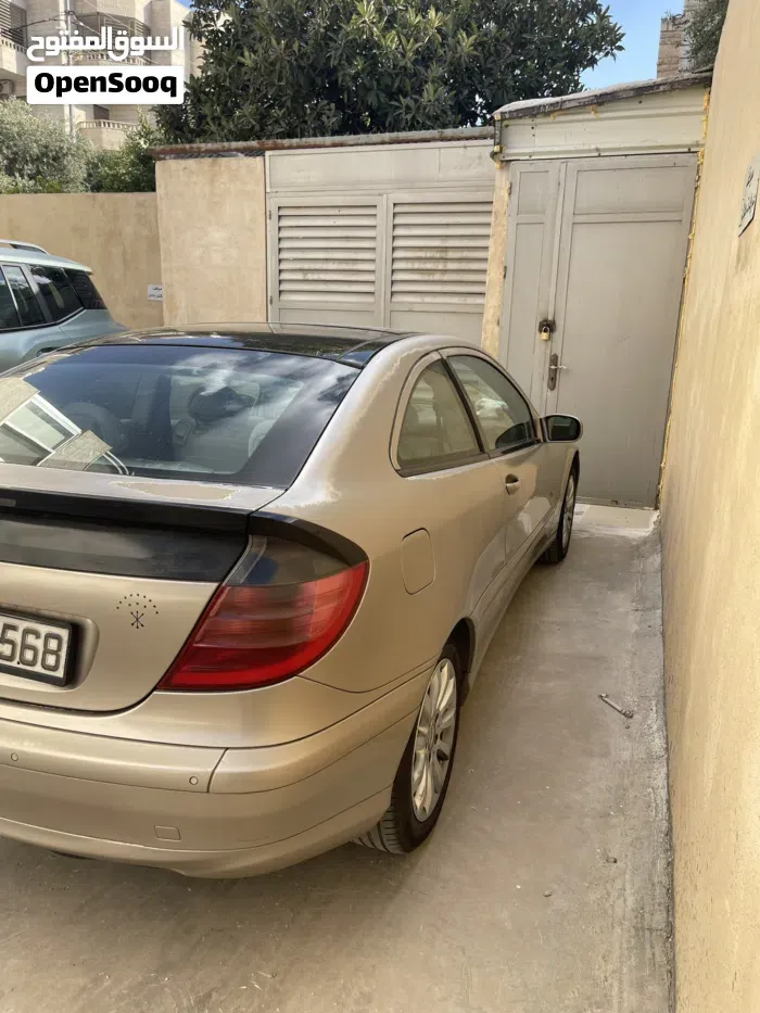 Mercedes-Benz C-Class 2002 photo 3