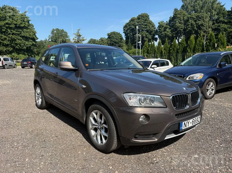 BMW X3 2012 photo 3