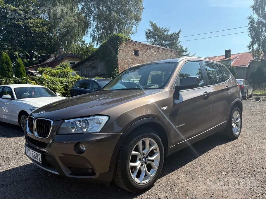BMW X3 2012 photo 4