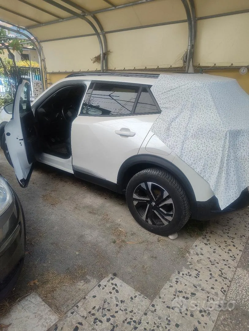 Peugeot 2008 2022 photo 4