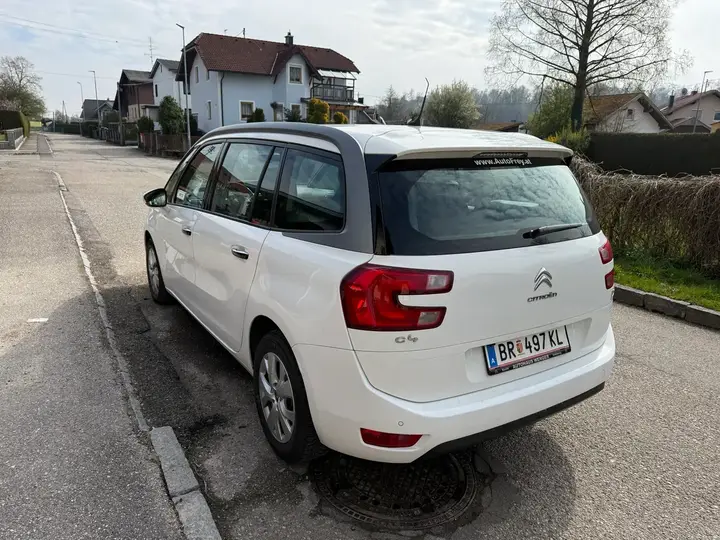 Citroen Grand C4 Picasso 2014 photo 2