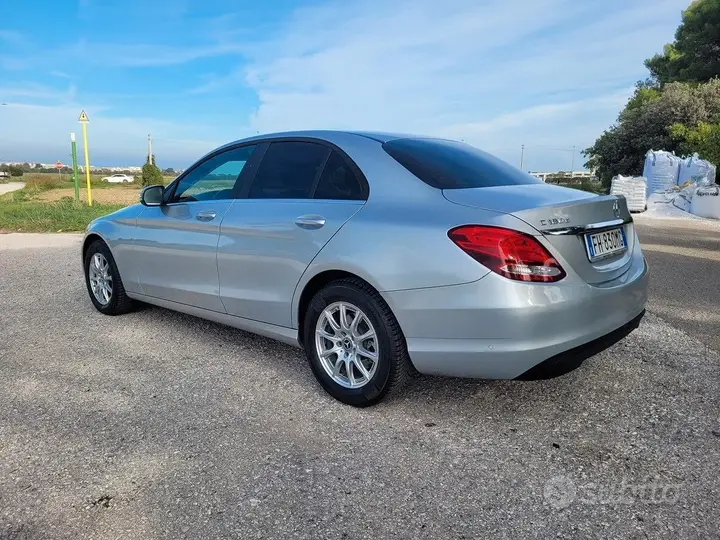 Mercedes-Benz C180 2017 photo 3