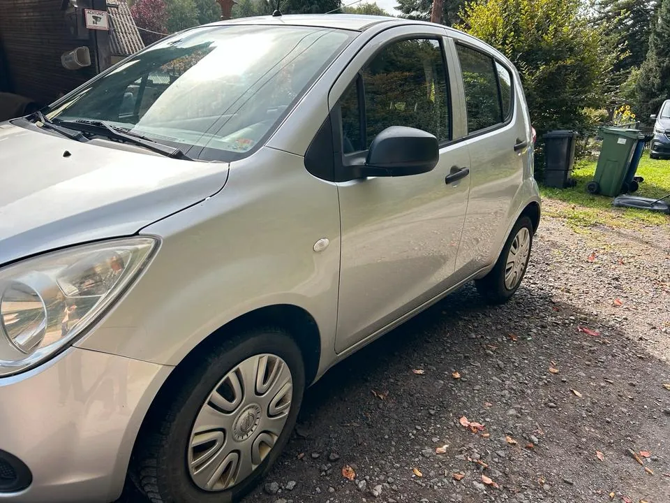 Opel Agila