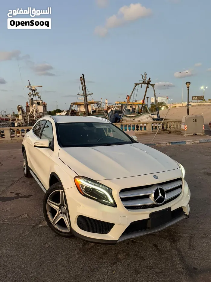 Mercedes-Benz Gla250 2015 photo 5