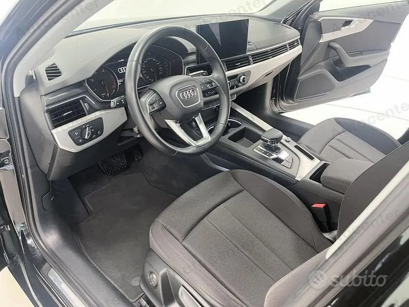 Audi A4 Avant 2021 photo 5