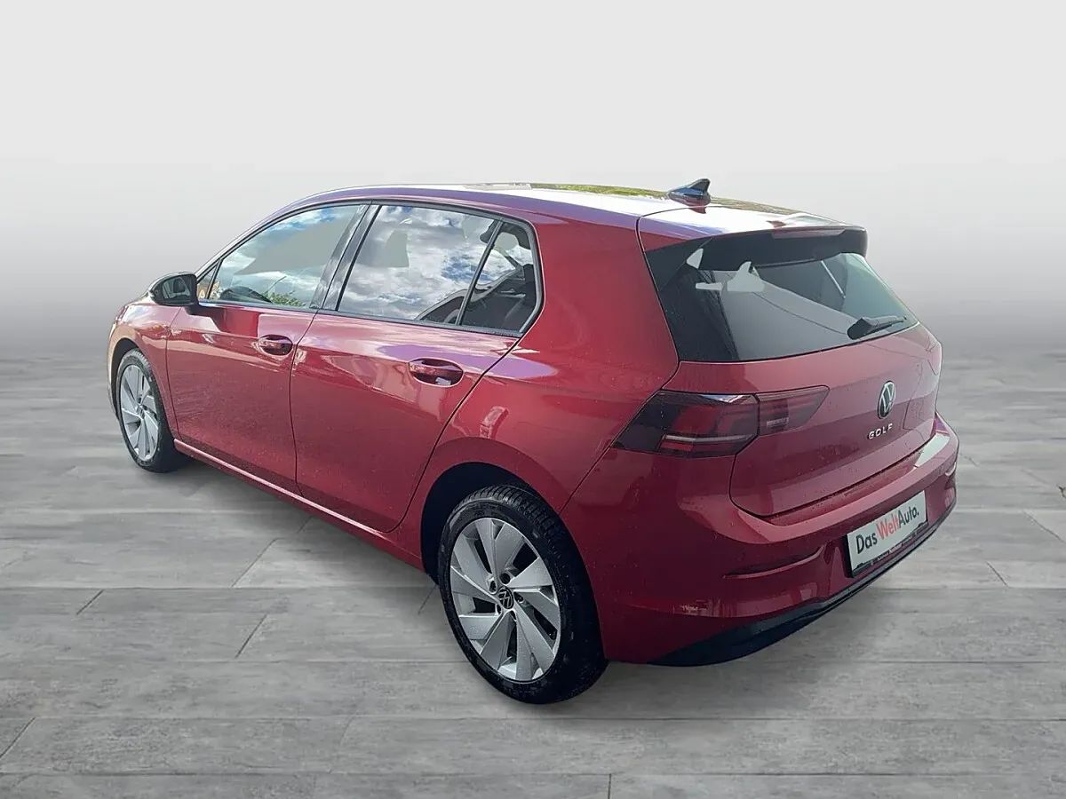 Volkswagen Golf 2025 photo 3