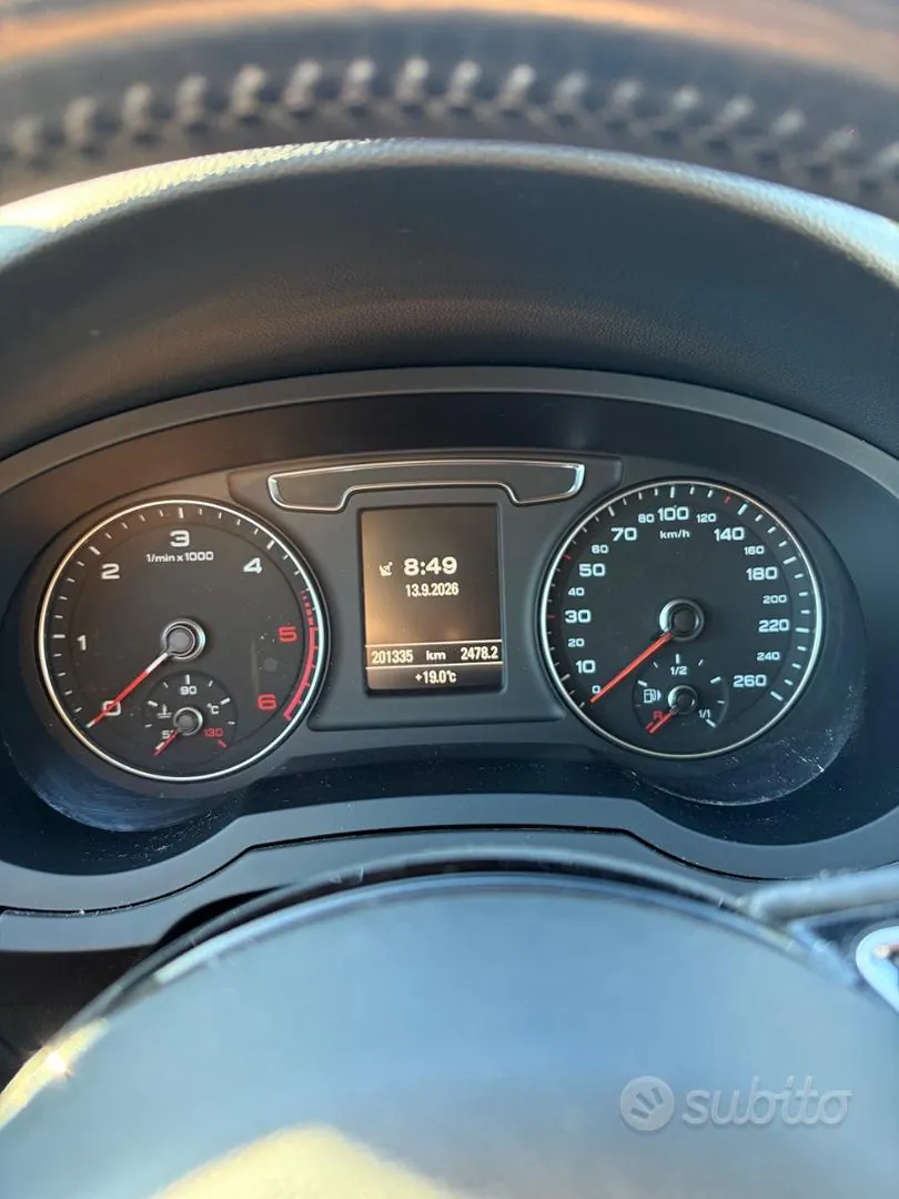 Audi Q3 2017 photo 3