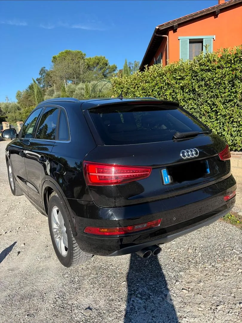 Audi Q3 2017 photo 2