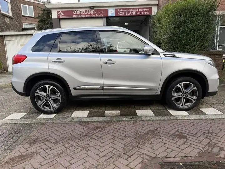 Suzuki Vitara 2015 photo 2