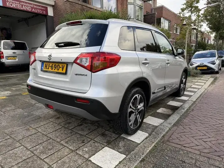 Suzuki Vitara 2015 photo 3